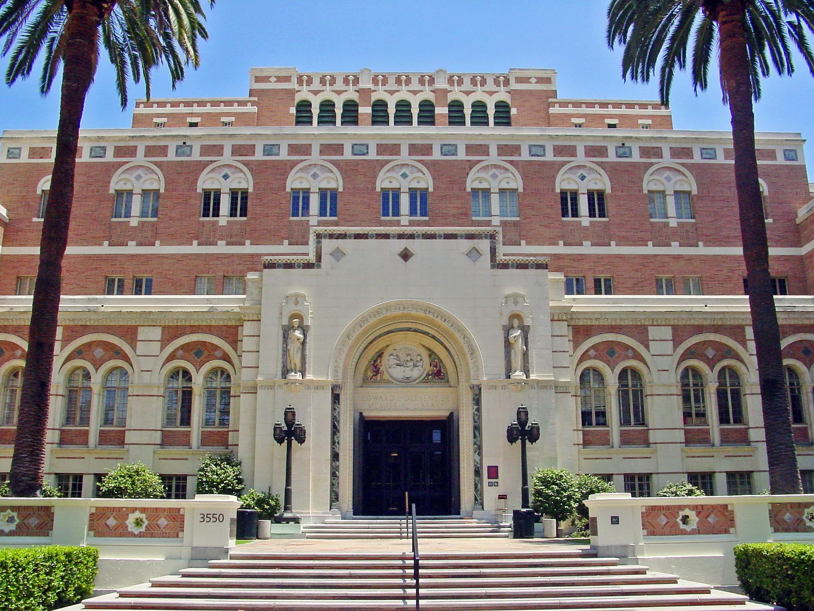 College and University Roofing in Pompano Beach, FL College and University Roofing in Pompano Beach, FL