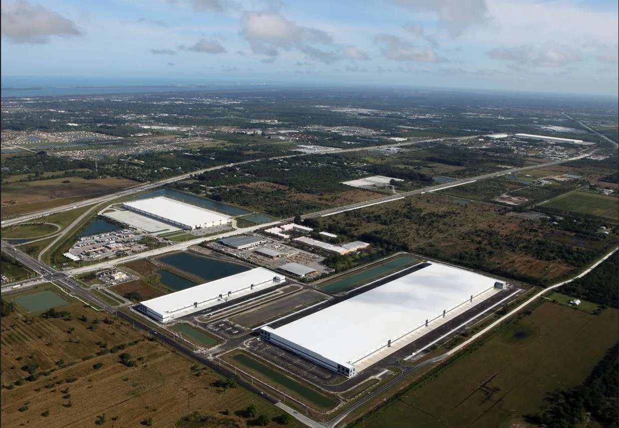 Commercial Roofing in the Central 95 Industrial Area, Pompano Beach, FL