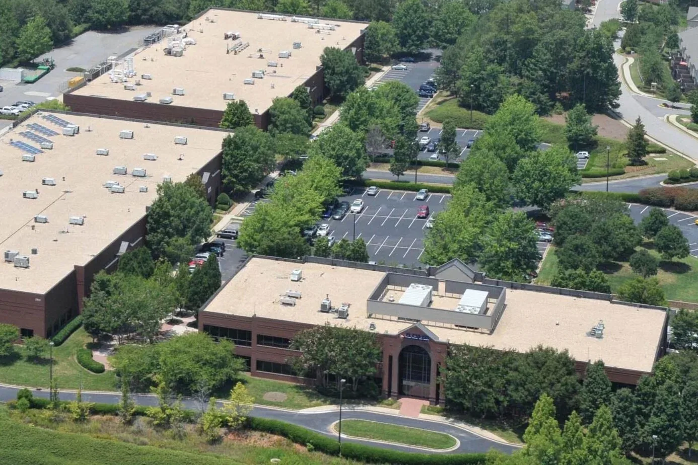 Commercial Roofing at Gateway Lakes Industrial Park, Pompano Beach, FL